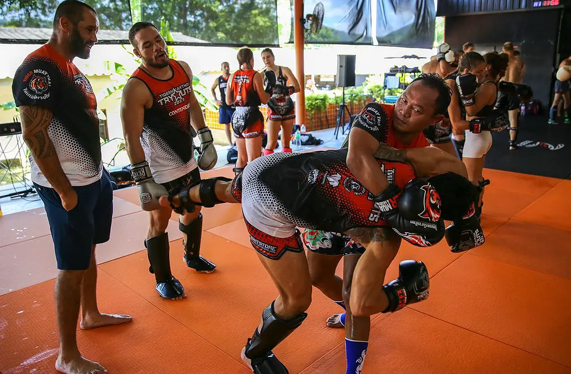 Master Muay Thai techniques with private training at Tiger Muay Thai Gym. Learn advanced moves like leg sweeps from expert instructors and elevate your skills in Thailand.
