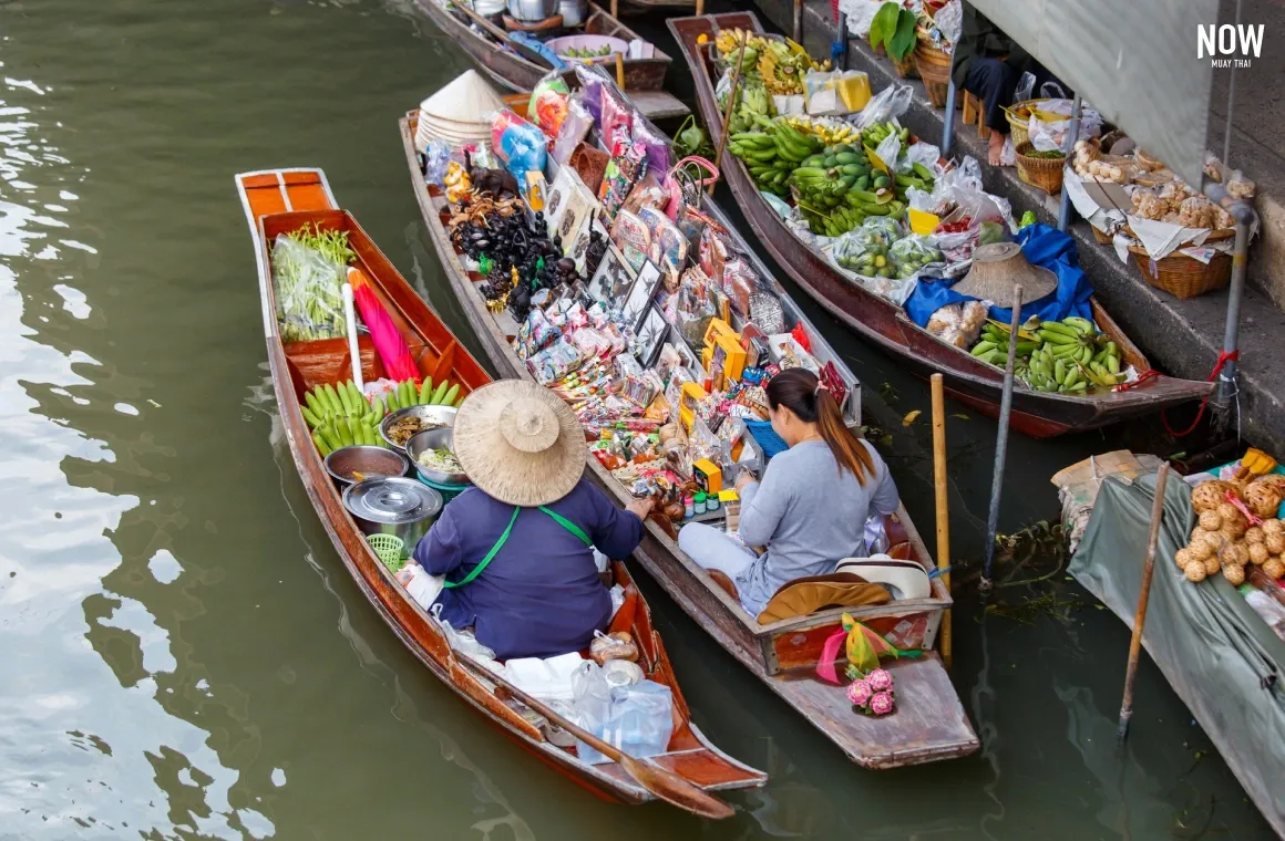 Floating-Markets-in-Bangkok-p005.webp