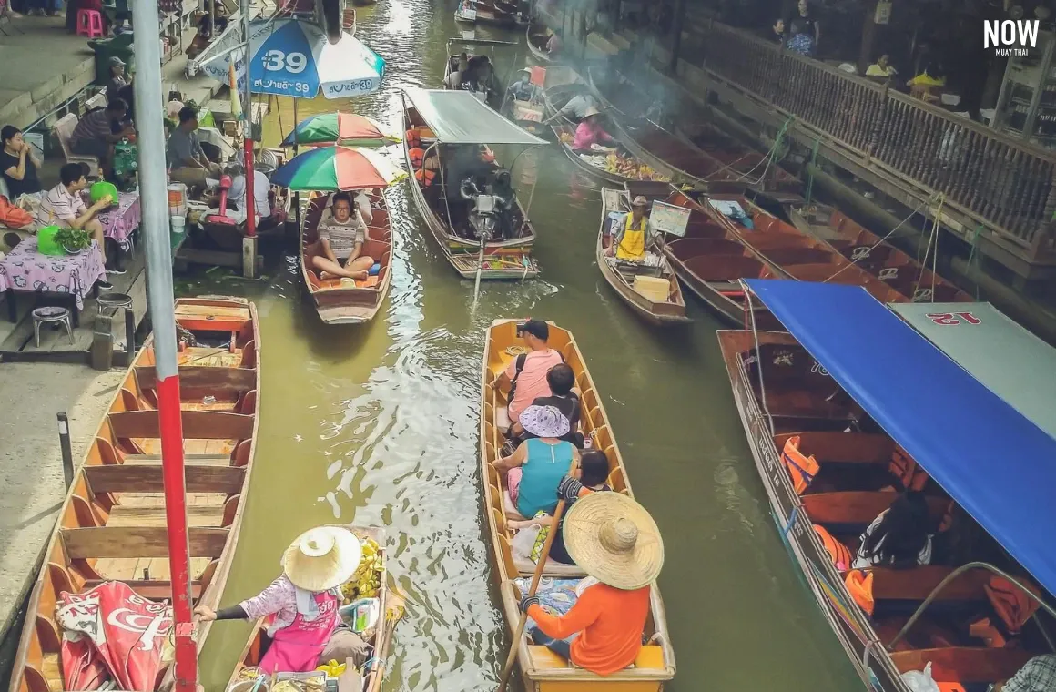 Floating-Markets-in-Bangkok-p003.webp