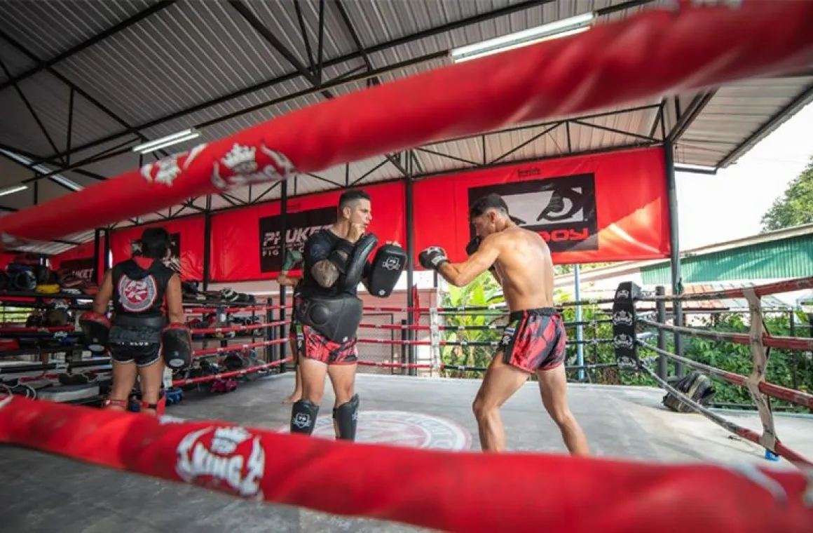 Phuket Fight Club offering Muay Thai, MMA, BJJ, boxing and strength training in Phuket.