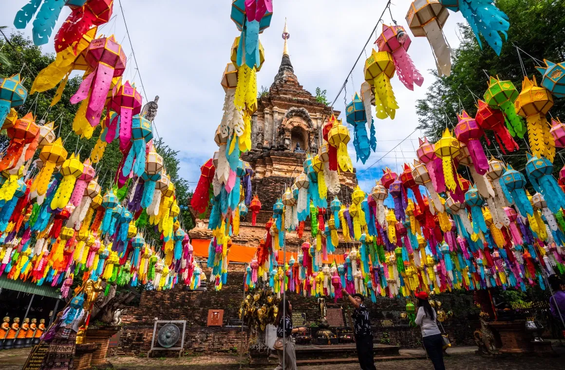 Wat Lok Moli.webp