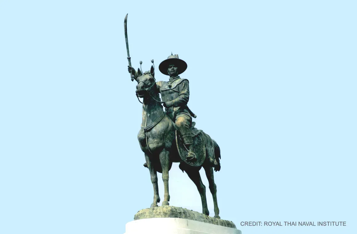 The monument of King Taksin the Great, depicted on horseback in a powerful pose, symbolizing his leadership and military prowess. The statue honors his role in unifying Thailand and restoring independence after the fall of Ayutthaya, representing a pivotal moment in the nation's history.