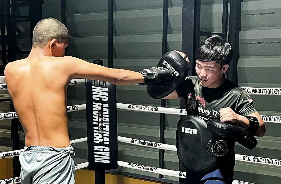 With over a decade of experience and certifications in Muay Thai, Kickboxing, and Western Boxing, they’re dedicated to helping you achieve your goals, whether you're a beginner or a pro fighter.