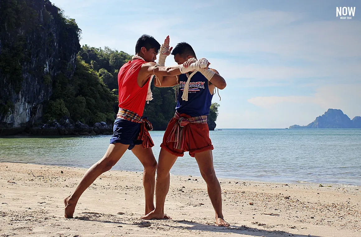 Photo of Mae Mai Muay Thai Technique: Paksa Weag Rang