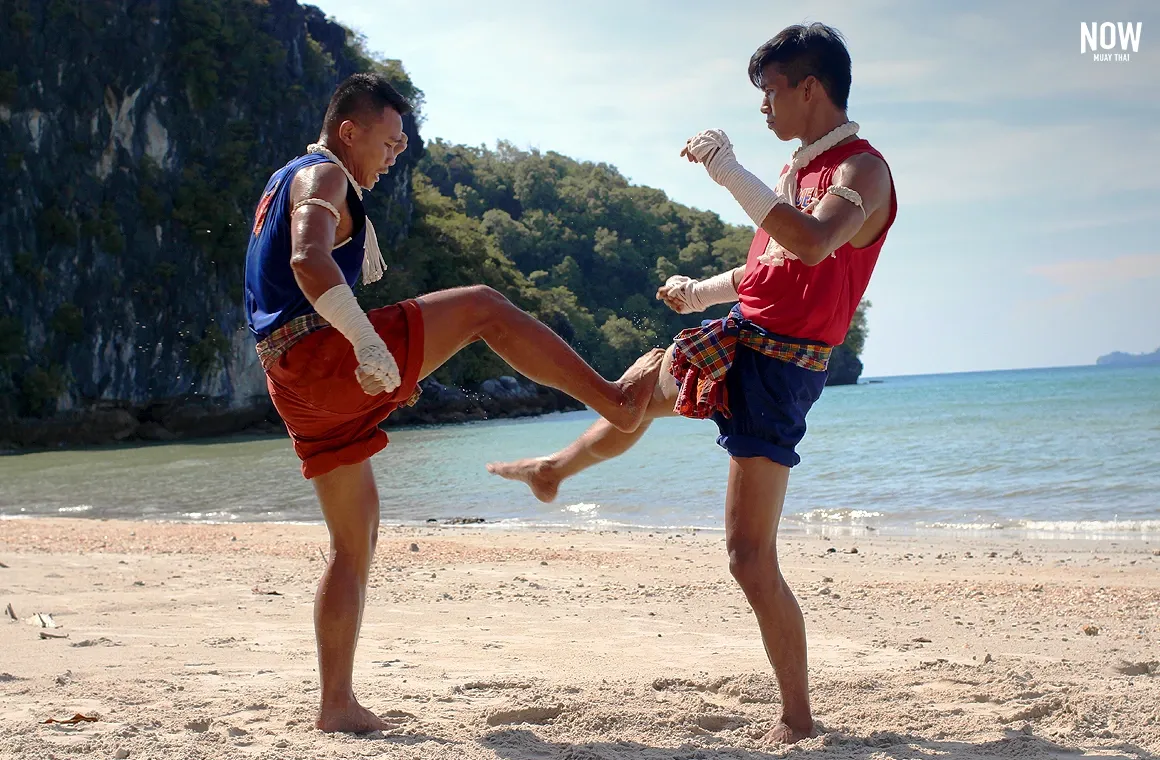 Photo of Mae Mai Muay Thai Technique: Wirun Hok Klab