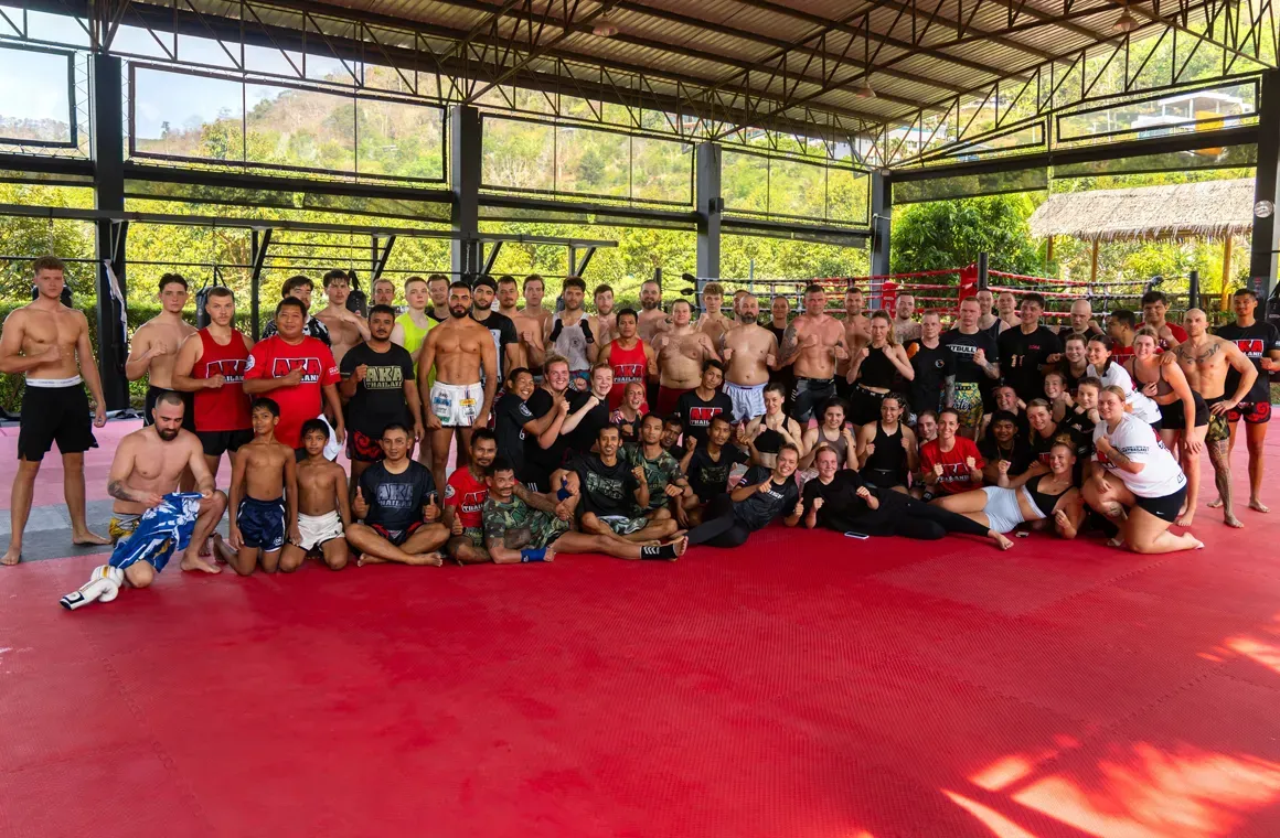 Built for the global fight community. From first-time beginners to seasoned athletes, AKA Thailand offers a supportive, high-energy environment that welcomes everyone.

