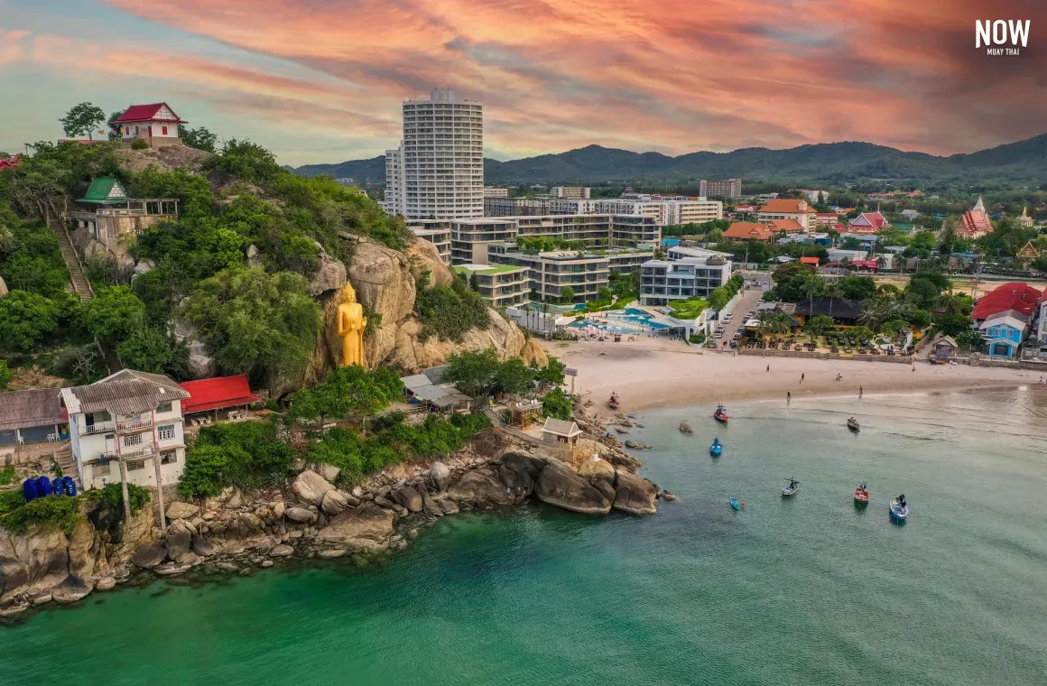 Rocks along the coast in Hua Hin, Thailand