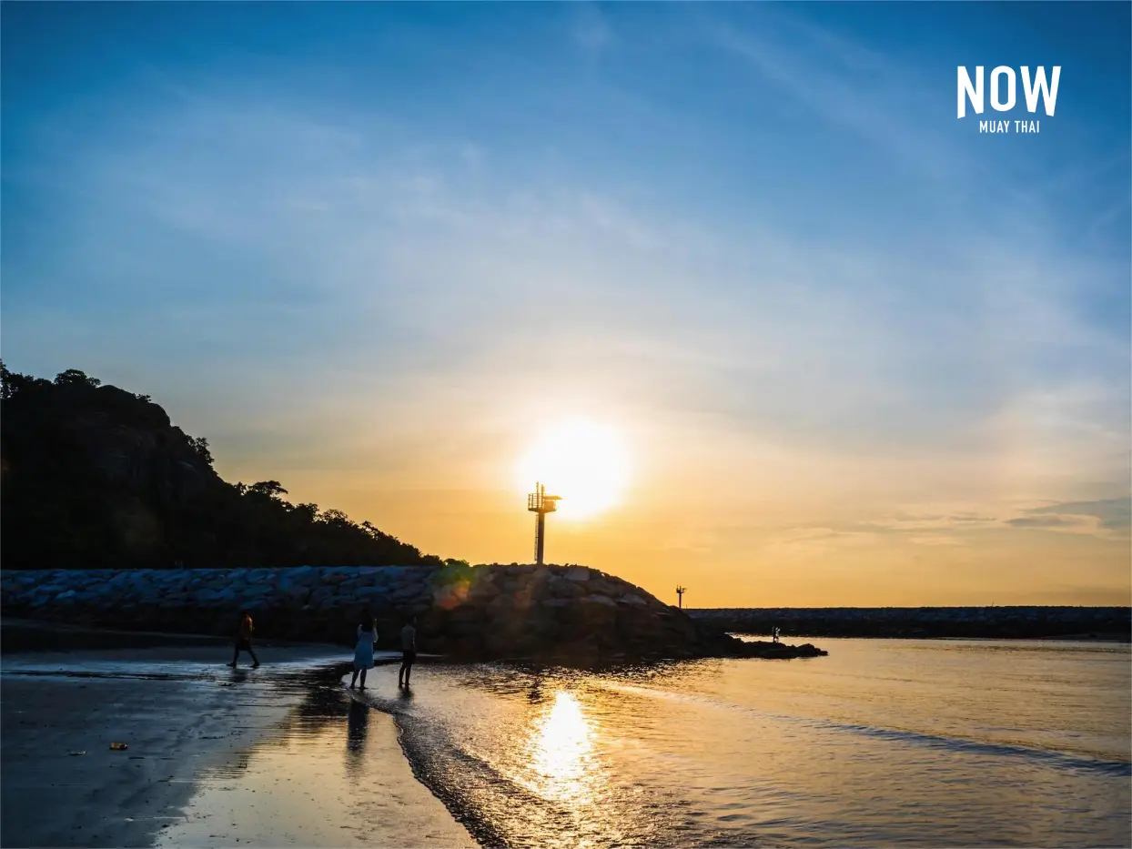 Sunrise view from Khao Takiab Beach near Hua Hin, Prachuap Khiri Khan, Thailand