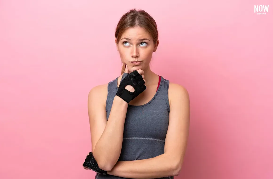 Choosing between Muay Thai and fitness training