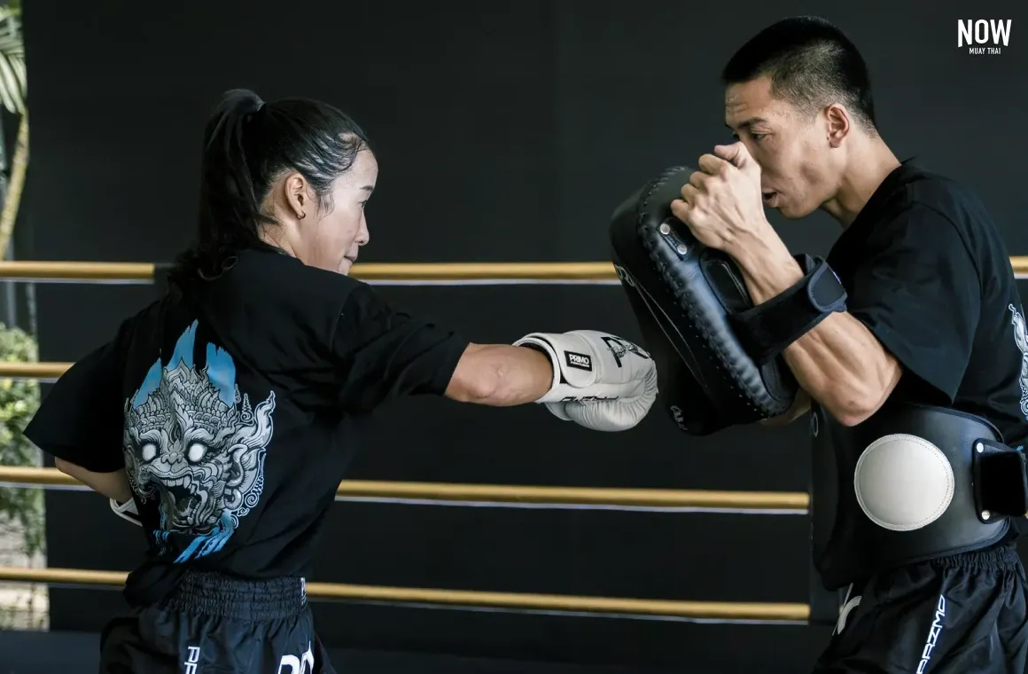 R1 Muay Thai Phuket sparring training