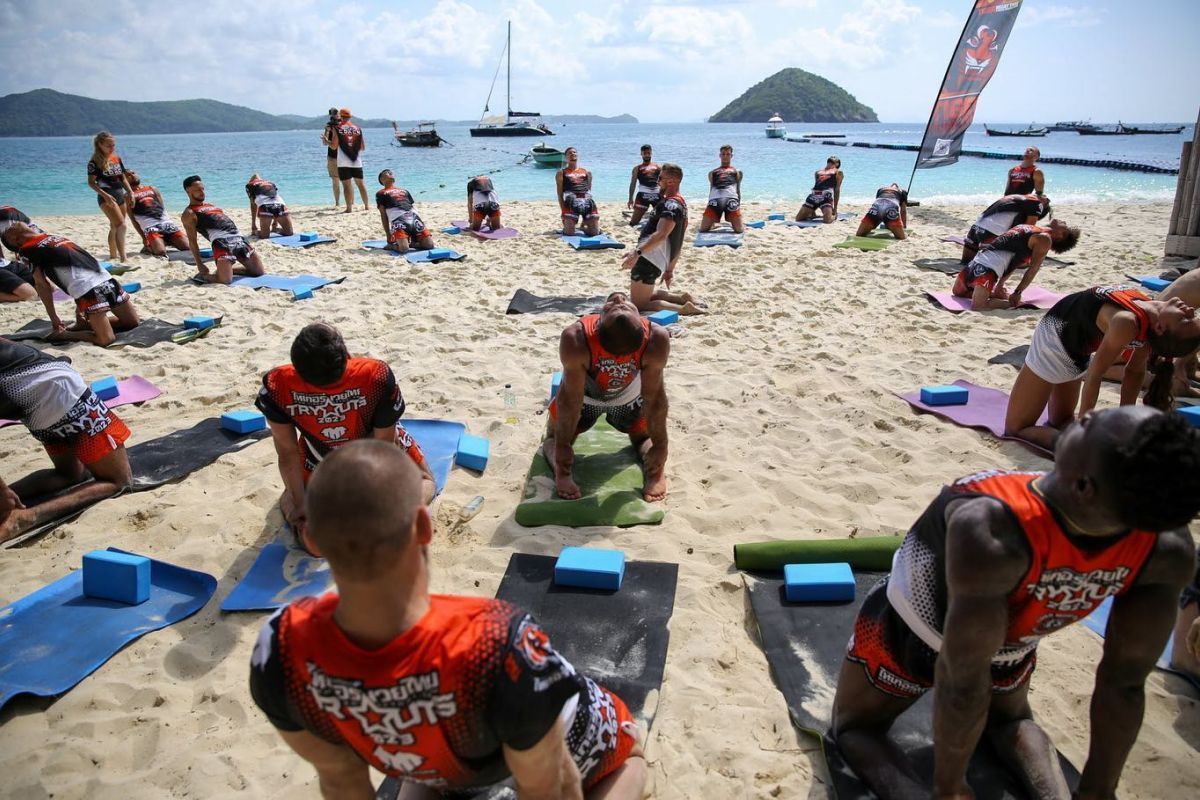 Training session of the Tiger Muay Thai Gym at Nai Harn Beach in Phuket, Thailand
https://www.nowmuaythai.com/gym/tiger-muay-thai#gallery-9
