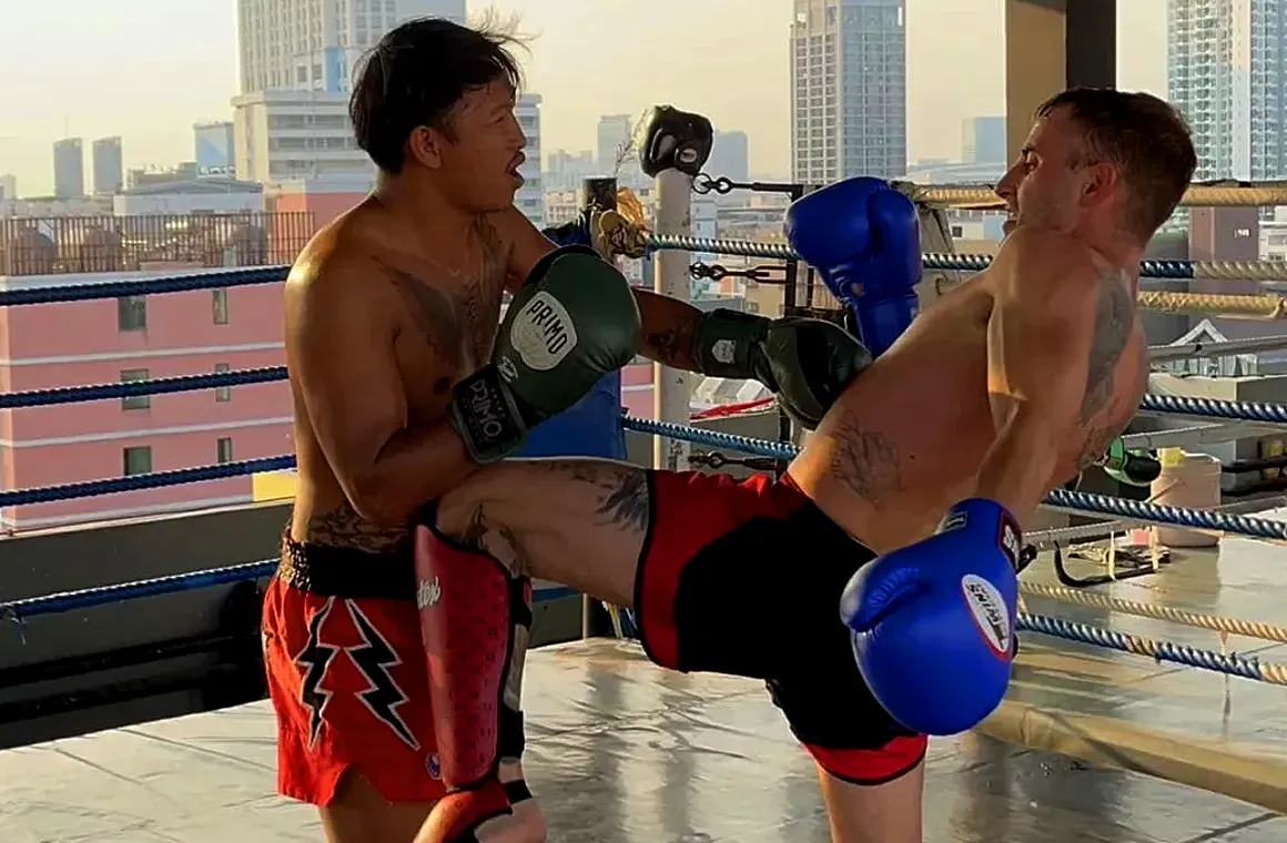 Experience authentic Muay Thai training with former professional fighters